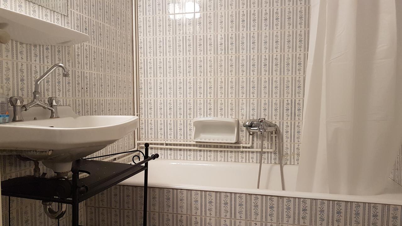Menta Errathens Apartment - Athens Center, 5 Bd, 2 Bath Exteriör bild